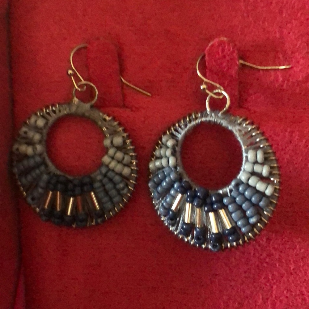 Drop earrings